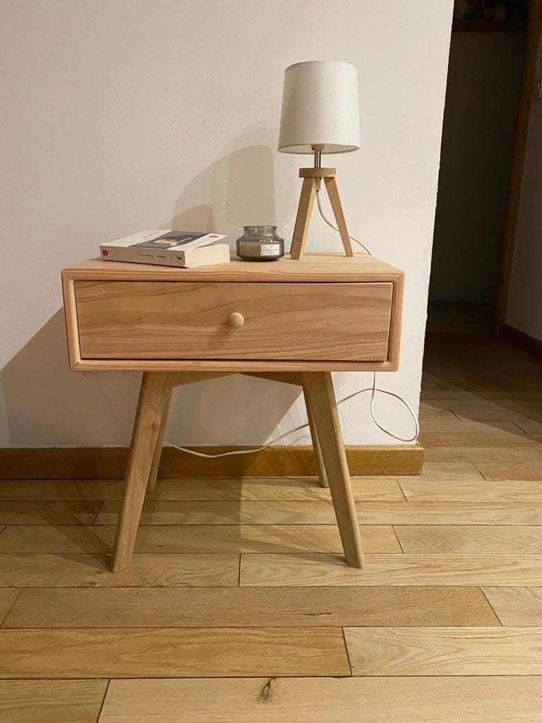 table-chevet-bois.jpg